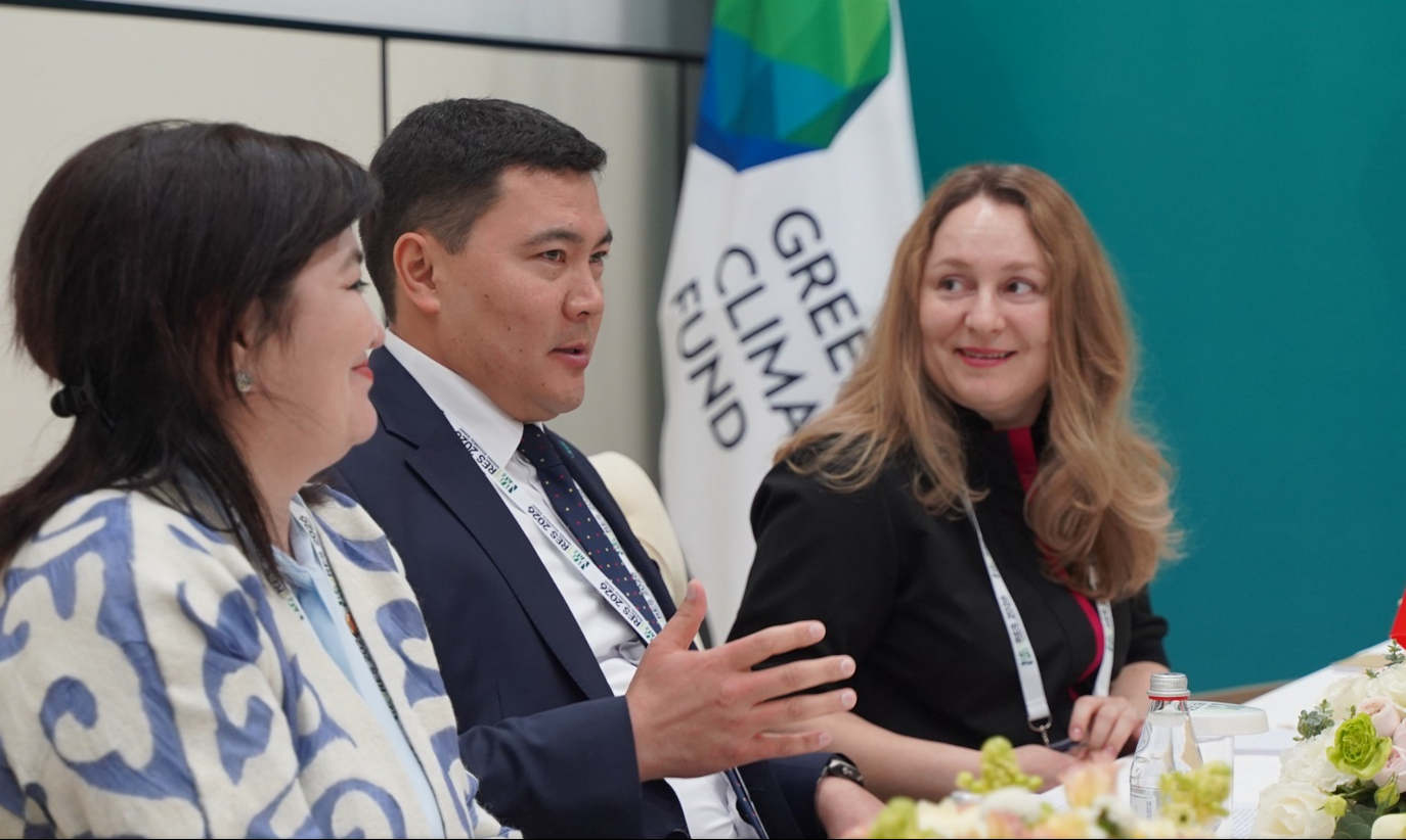 Акыл Токтобаев в Астане обсудил расширение прямого доступа Кыргызстана к ресурсам ЗКФ