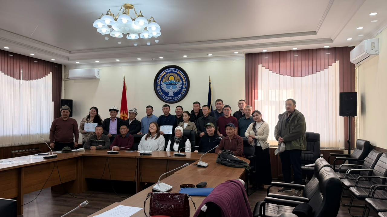«Экологиялык коопсуздук» багыты боюнча 22 адис квалификациясын жогорулатты